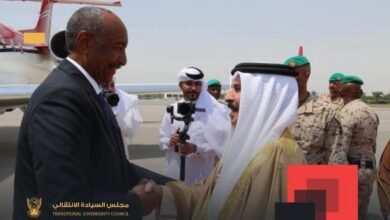 البرهان يصل إلى البحرين بعد زيارة غير معلنة إلى دولتين خليجيتين