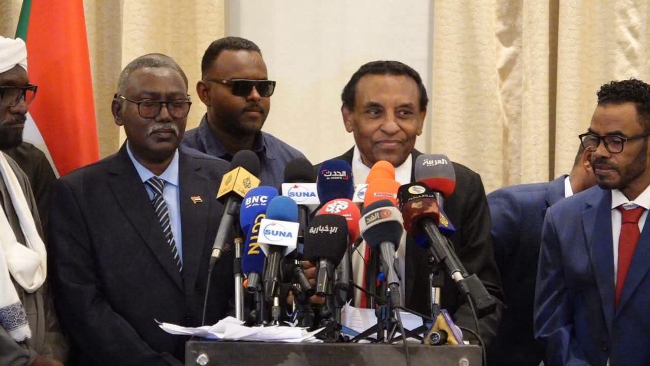 رئيس الوزراء : دارفور وكردفان على مرمى حجر من التحرير الكامل