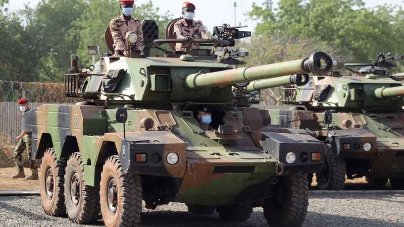 تشاد تحشد مدرعات ومعدات تشويش على الحدود مع السودان